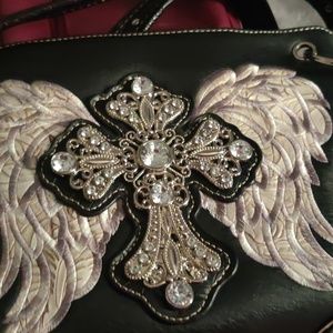 Concealed carry purse matching wallet.